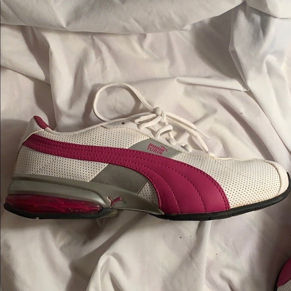 PUMA running sneakers - Picture 2 of 3